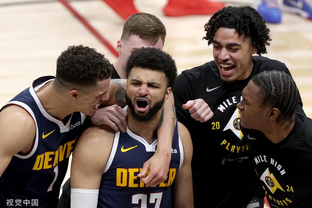 成功拉开与 成功拉开与