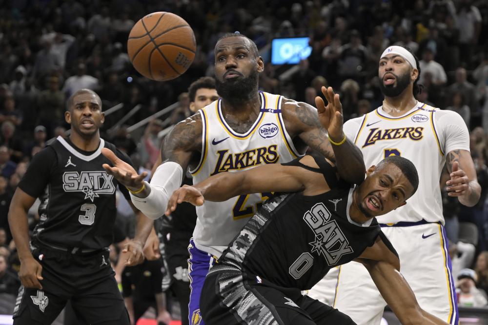 以及替补阵 以及替补阵