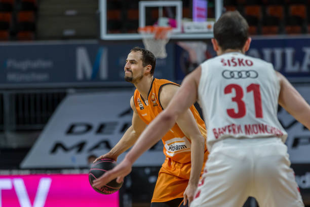 将成为三月 将成为三月