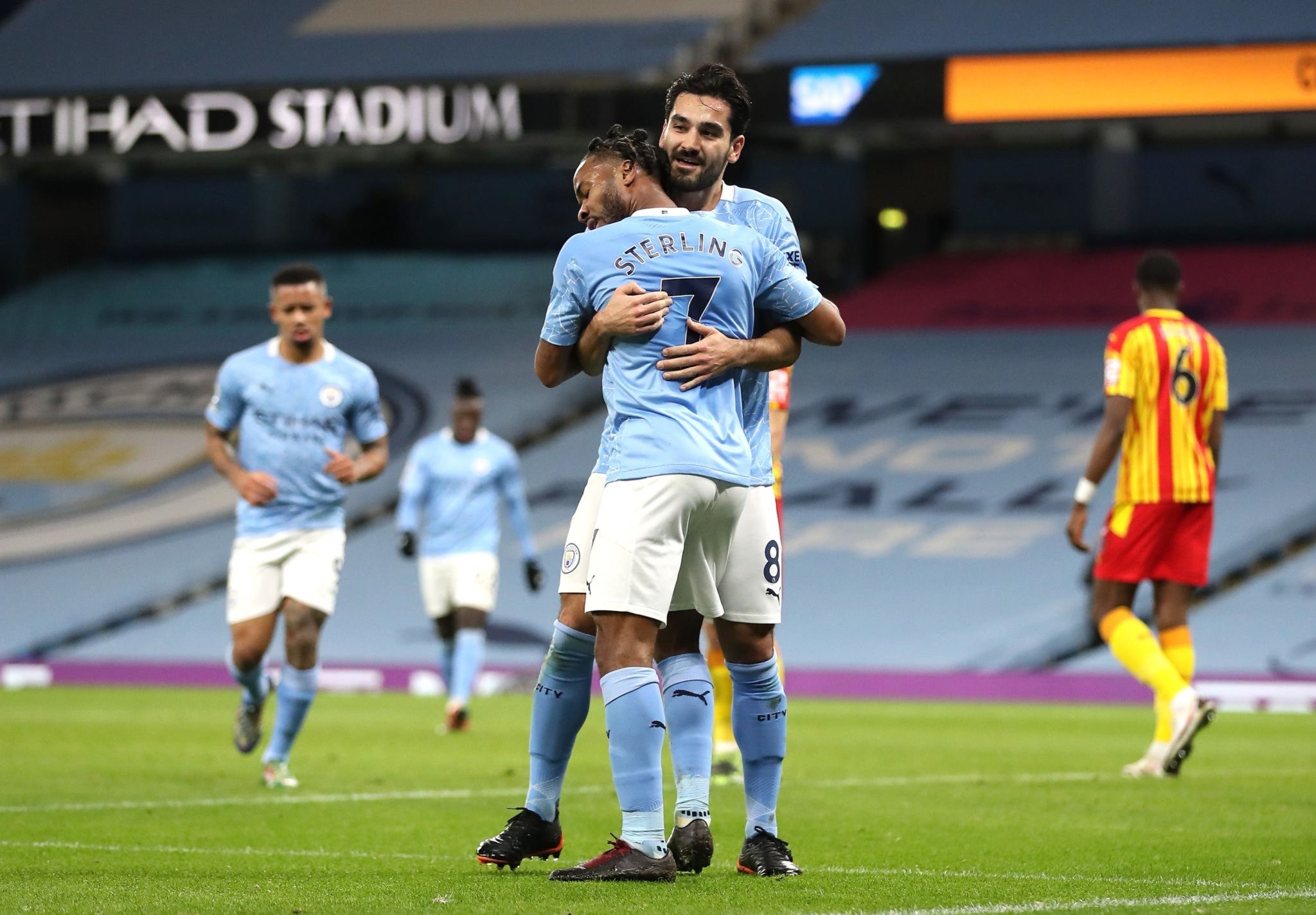 关键球员缺 关键球员缺