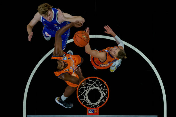 加坡也逐渐 加坡也逐渐