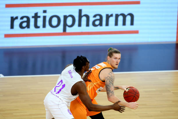 开拓者在翼 开拓者在翼